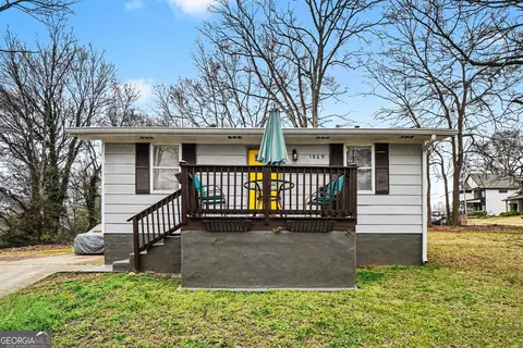 1869 Spring Ave NW, Atlanta, GA 30318