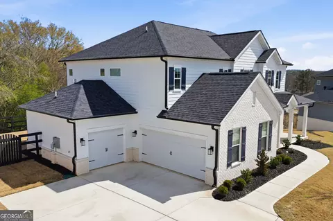Exterior - 252 Carmichael Dr, Canton, GA 30115 photo 4 of 8
