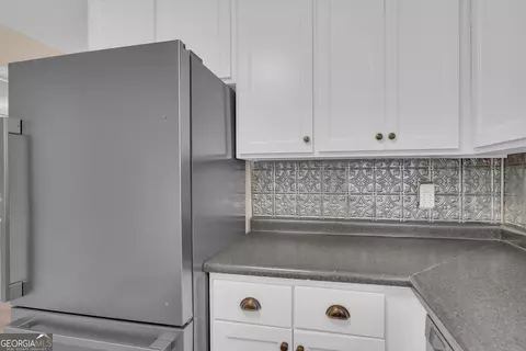 Kitchen - 694 Lovers Ln, Toccoa, GA 30577 photo 6 of 6