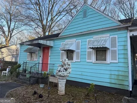 1356 Almont Dr SW, Atlanta, GA 30310