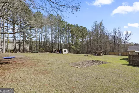Exterior - 90 Beaver Run Rd, Covington, GA 30016 photo 5 of 6