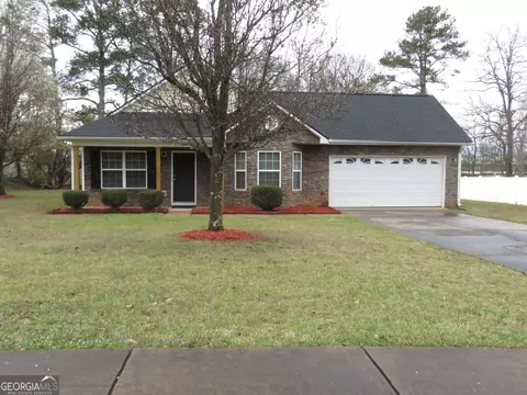 105 Whistle Way, Locust Grove, GA 30248