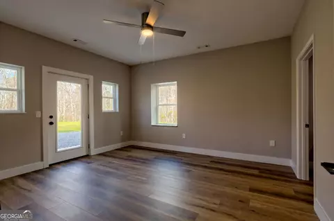 472 Hogsed Dr, Hayesville, NC 28904 photo 3
