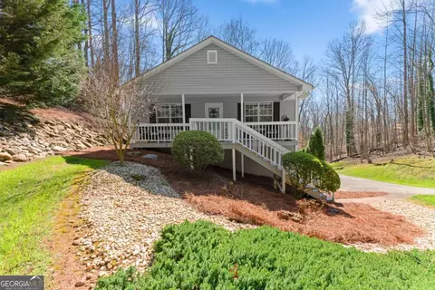 3663 Garden Blvd, Gainesville, GA 30506