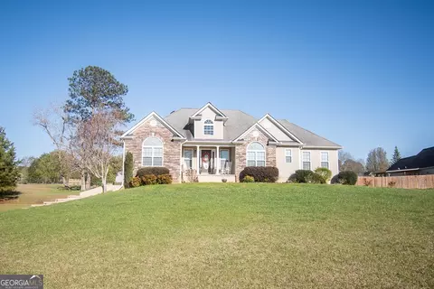 109 Laketrail Dr, Griffin, GA 30223