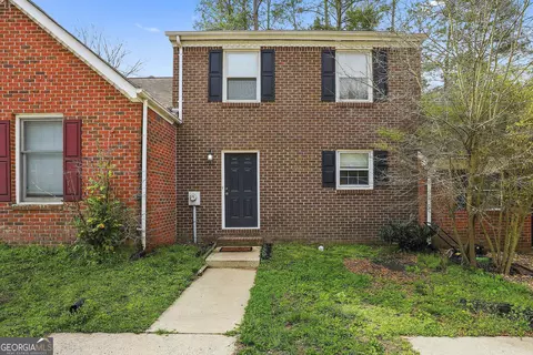 155 Williamsburg Way, Fayetteville, GA 30214