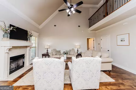 Living - 112 Bainbridge Ln, Perry, GA 31069 photo 1 of 1