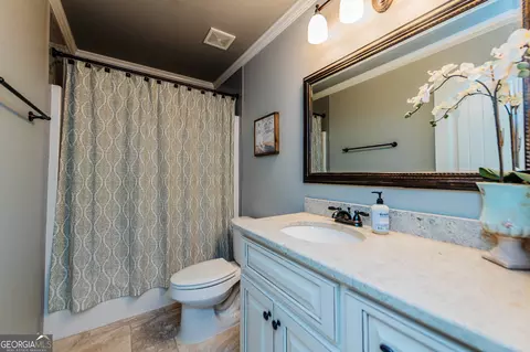 Bath - 112 Bainbridge Ln, Perry, GA 31069 photo 6 of 8