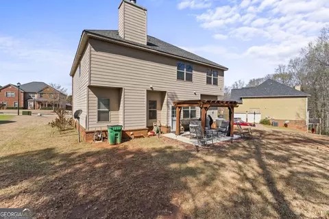 Exterior - 132 Luke Cv, Hampton, GA 30228 photo 6 of 6