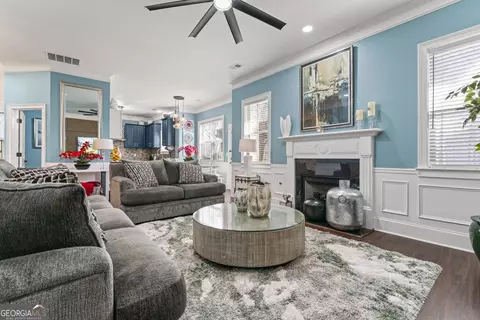 Living - 132 Luke Cv, Hampton, GA 30228 photo 5 of 5