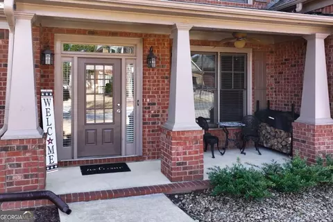 6163 Stillwater Pl, Flowery Branch, GA 30542