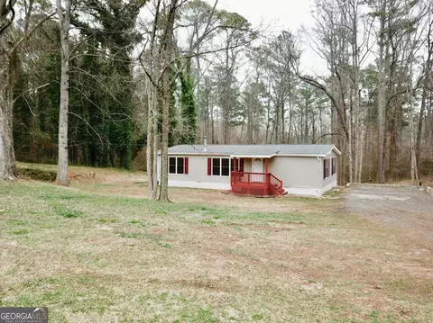5148 E Holiday Ct SE, Acworth, GA 30102