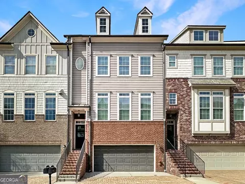 2132 Old Georgian Ter, Atlanta, GA 30318