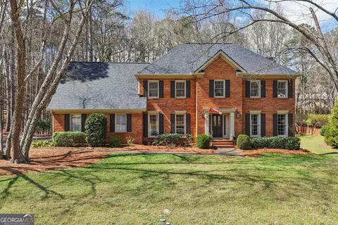8900 Glen Ferry Dr, Johns Creek, GA 30022