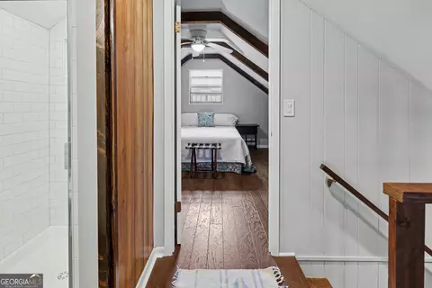 Entry Way - 559 Maple Leaf Dr, Dillard, GA 30537 photo 4 of 6
