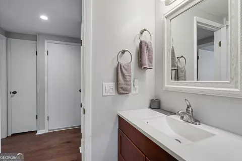 Bath - 559 Maple Leaf Dr, Dillard, GA 30537 photo 2 of 4