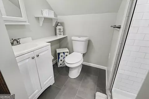 Bath - 559 Maple Leaf Dr, Dillard, GA 30537 photo 3 of 4