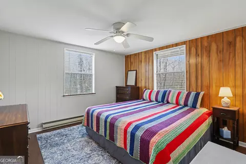 Bedroom - 559 Maple Leaf Dr, Dillard, GA 30537 photo 3 of 6