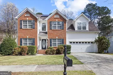 1380 Commonwealth Ln, Grayson, GA 30017