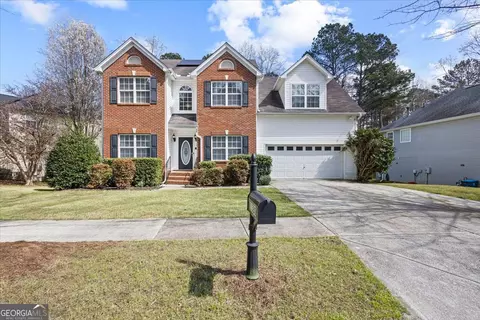 Exterior - 1380 Commonwealth Ln, Grayson, GA 30017 photo 2 of 6