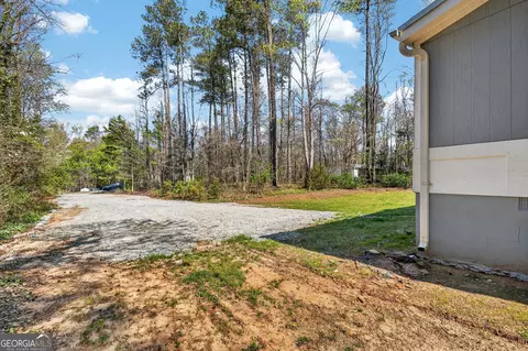 Exterior - 886 Walnut Dr, Monroe, GA 30655 photo 4 of 4