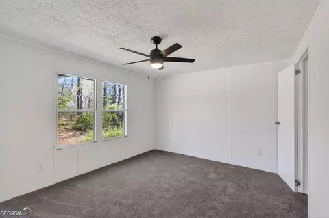 Bedroom - 886 Walnut Dr, Monroe, GA 30655 photo 5 of 7