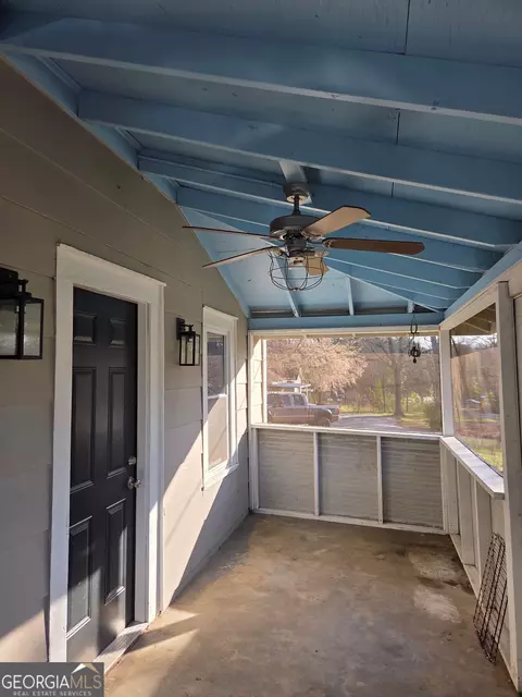 10 Archer St, Toccoa, GA 30577 photo 4