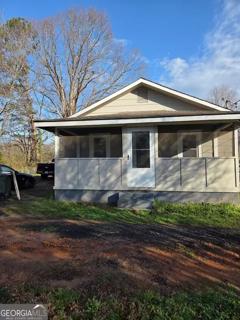 10 Archer St, Toccoa, GA 30577