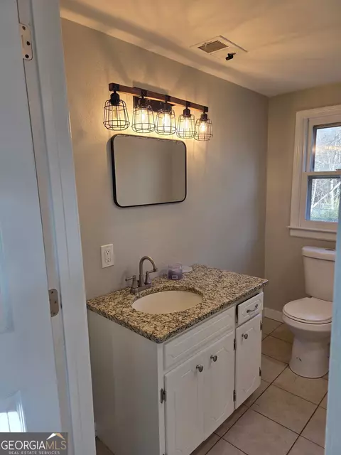 10 Archer St, Toccoa, GA 30577 photo 8