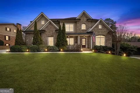 4899 Springfield Dr, Dunwoody, GA 30338