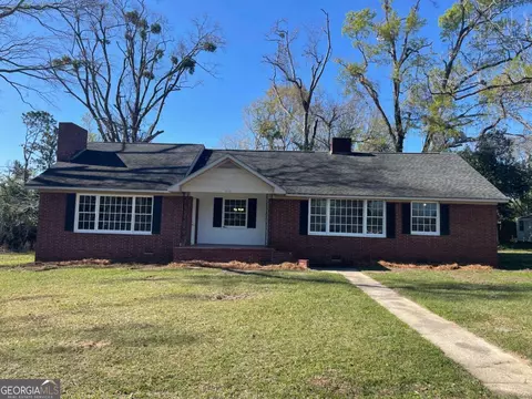 412 W Fourth St, Vidalia, GA 30474
