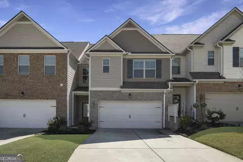 3914 Prospect Point Dr, Oakwood, GA 30566