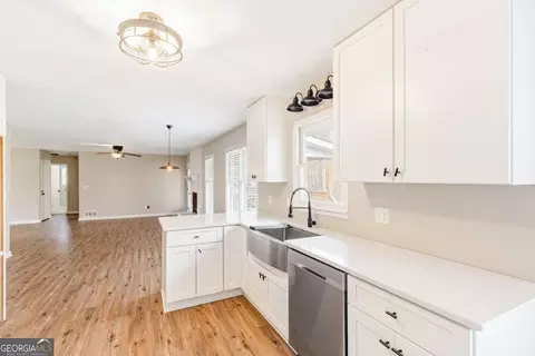 Kitchen - 616 Wells Rd, Buchanan, GA 30113 photo 4 of 4