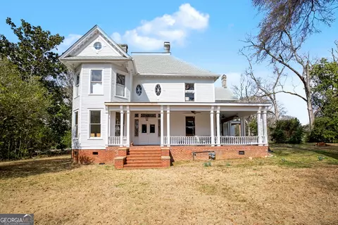 275 Rose Ave, Barnesville, GA 30204