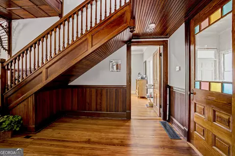 Entry Way - 275 Rose Ave, Barnesville, GA 30204 photo 6 of 10