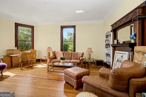 Living - 275 Rose Ave, Barnesville, GA 30204 photo 1 of 3