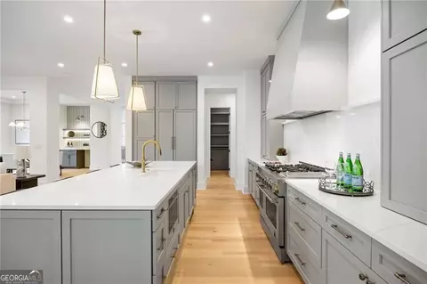 Kitchen - 1891 Harts Mill Rd NE, Chamblee, GA 30341 photo 3 of 4
