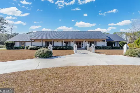 403 Rose Ln, Douglas, GA 31533