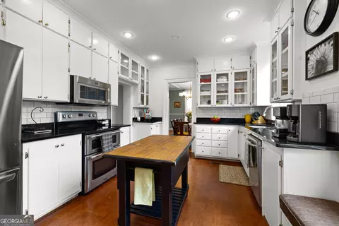 Kitchen - 403 College Ave, Lagrange, GA 30240 photo 6 of 7