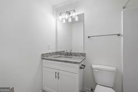 Bath - 797 Hunnicutt Ave, Lagrange, GA 30240 photo 1 of 4