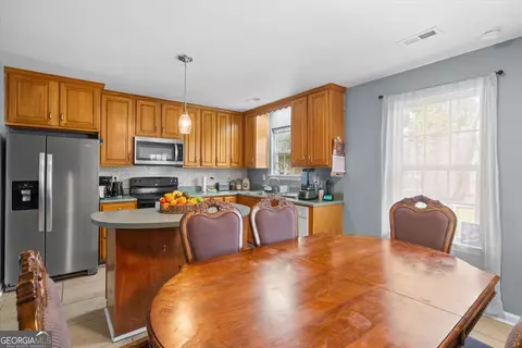 Dining - 171 Bear Den Ct, Dalton, GA 30721 photo 1 of 1