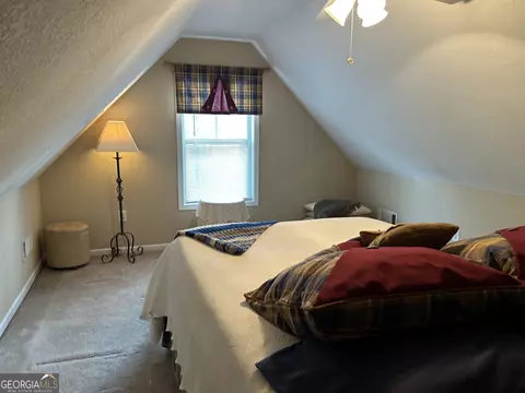 Bedroom - 950 John Lovelace Rd, Lagrange, GA 30241 photo 5 of 5