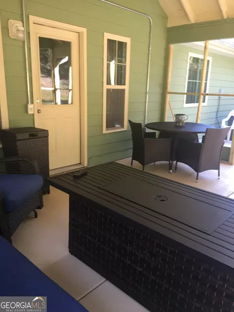 Exterior - 950 John Lovelace Rd, Lagrange, GA 30241 photo 11 of 15