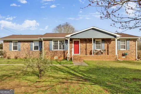 340 Floyd St, Royston, GA 30662