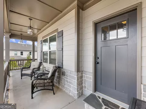 Exterior - 558 Calgary Downs Dr, Winder, GA 30680 photo 2 of 5
