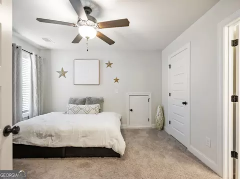 Bedroom - 558 Calgary Downs Dr, Winder, GA 30680 photo 4 of 5