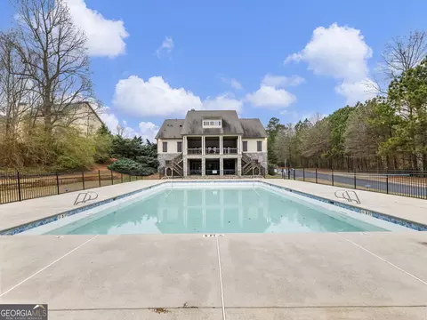 Exterior - 558 Calgary Downs Dr, Winder, GA 30680 photo 5 of 5