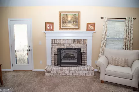 Entry Way - 149 Bridle Path, Griffin, GA 30224 photo 3 of 4
