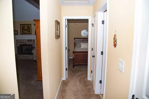 Entry Way - 149 Bridle Path, Griffin, GA 30224 photo 2 of 4