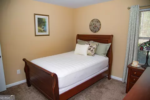 Bedroom - 149 Bridle Path, Griffin, GA 30224 photo 2 of 8